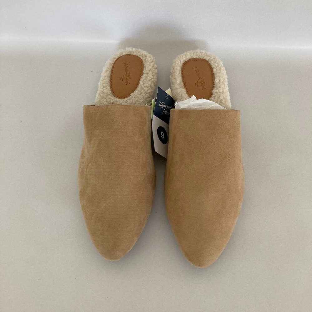 Universal Thread women's brown Zuri faux suede slip on mules slides size 9